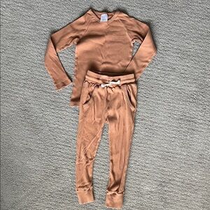 Mebie Baby Matching Set in Camel